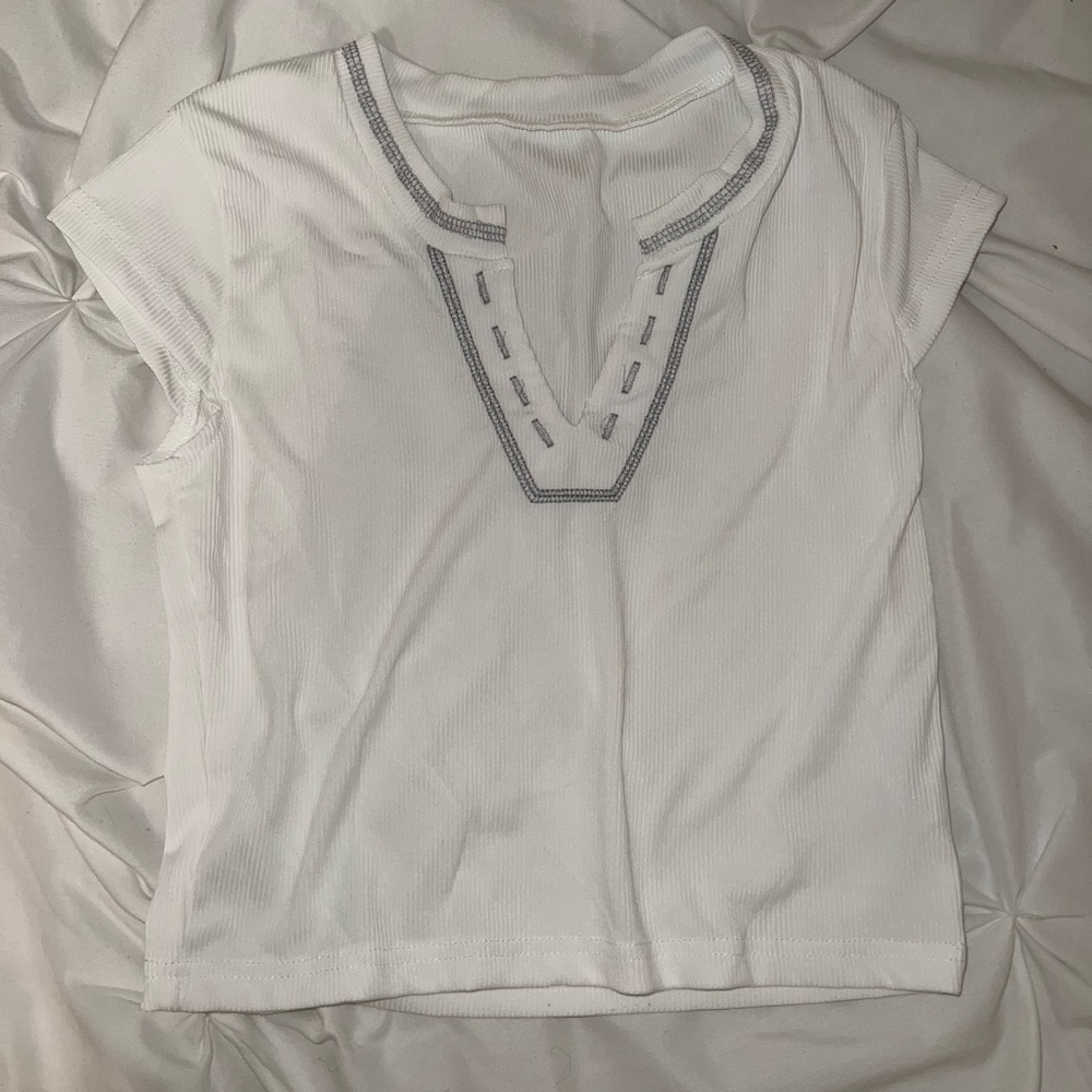 White crop top